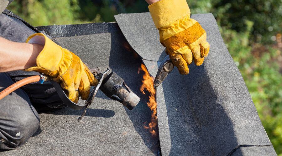 Expert Emergency Roof Repairs services in Minster, OH
